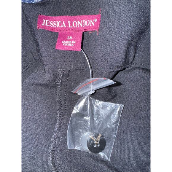 NWT Avenue black 3 pairs of pants one crop size 28 - Picture 10 of 13